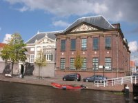 Stedelijk Museum De Lakenhal